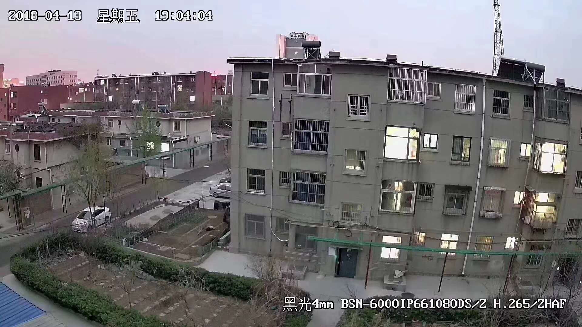 品酷黑光全彩照.jpg
