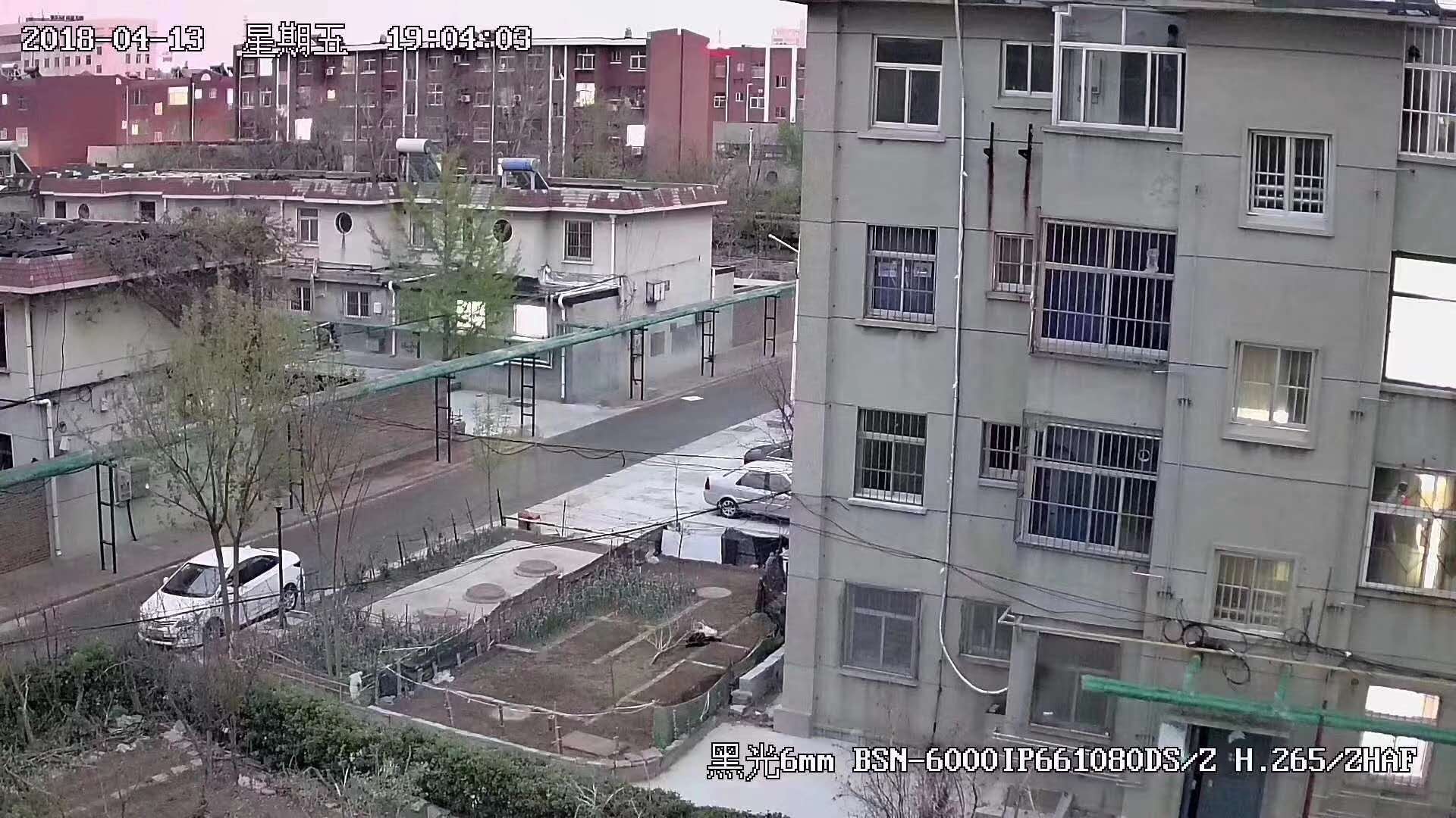 品酷黑光全彩.jpg
